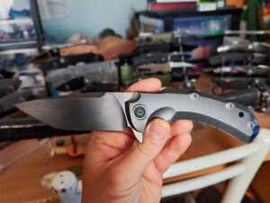 Bastinelli Le Safe Titanium handle Magnacut steel
