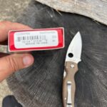 Spyderco Shaman M4- image 2